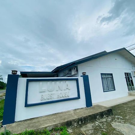 Luna Guesthouse 露娜旅馆 Semporna Exterior foto