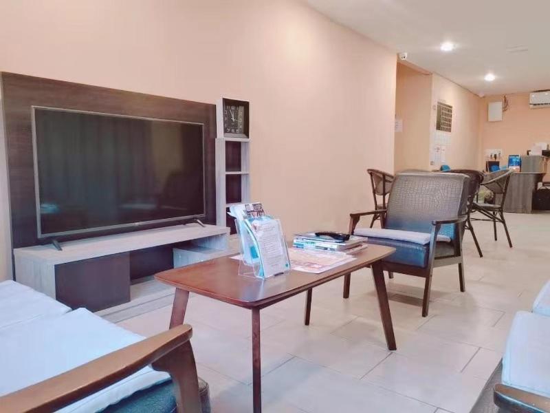 Luna Guesthouse 露娜旅馆 Semporna Exterior foto