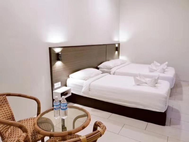 Luna Guesthouse 露娜旅馆 Semporna Exterior foto